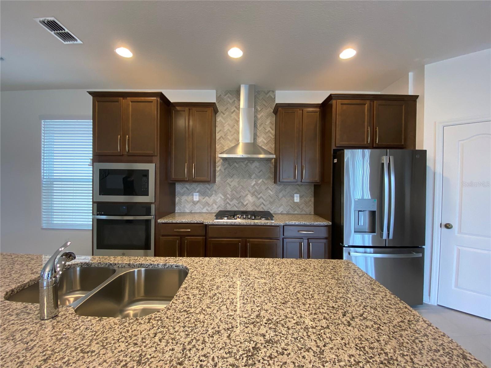 Image 7 of 29 For 17047 Wynford Lane