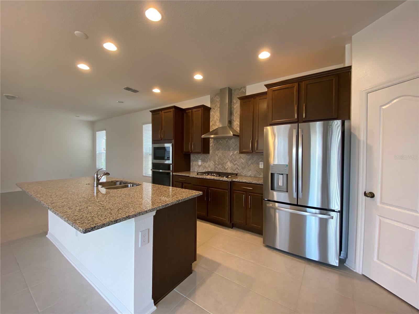 Image 9 of 29 For 17047 Wynford Lane