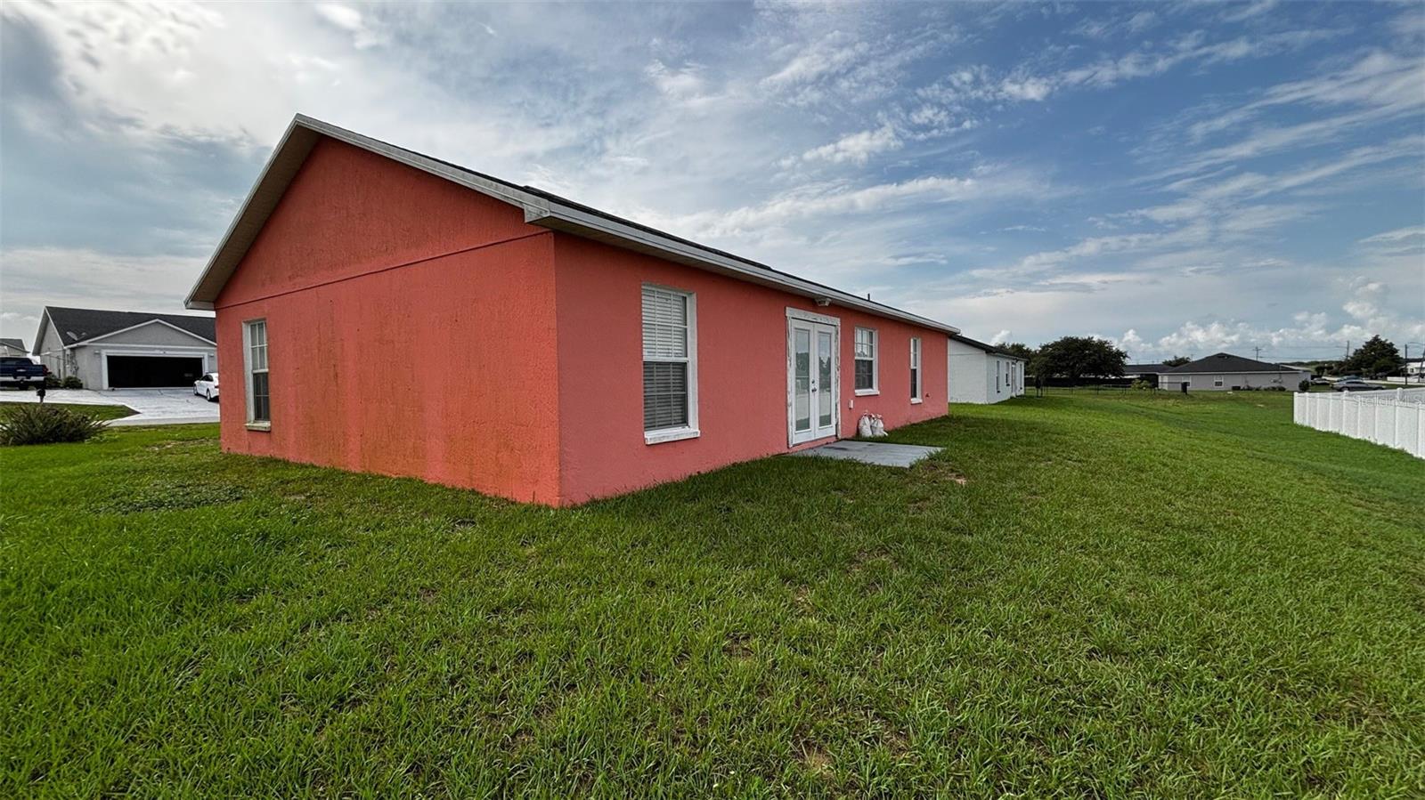Image 3 of 10 For 113 Kaigen Court