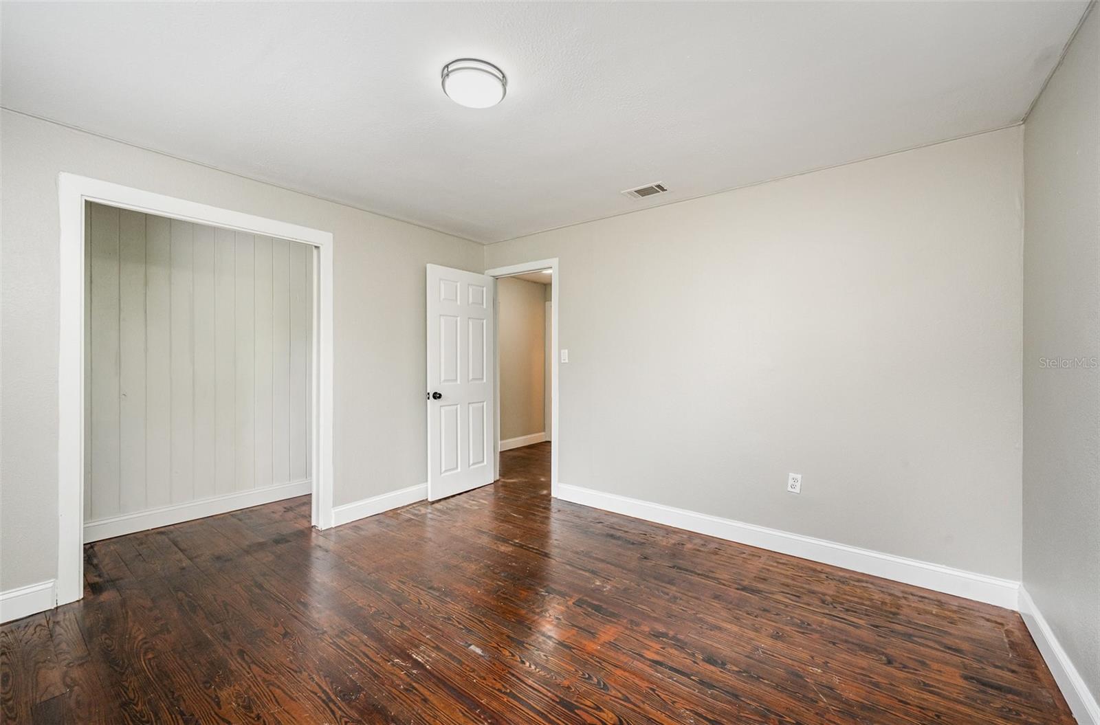 Image 14 of 22 For 129 Alhambra Street