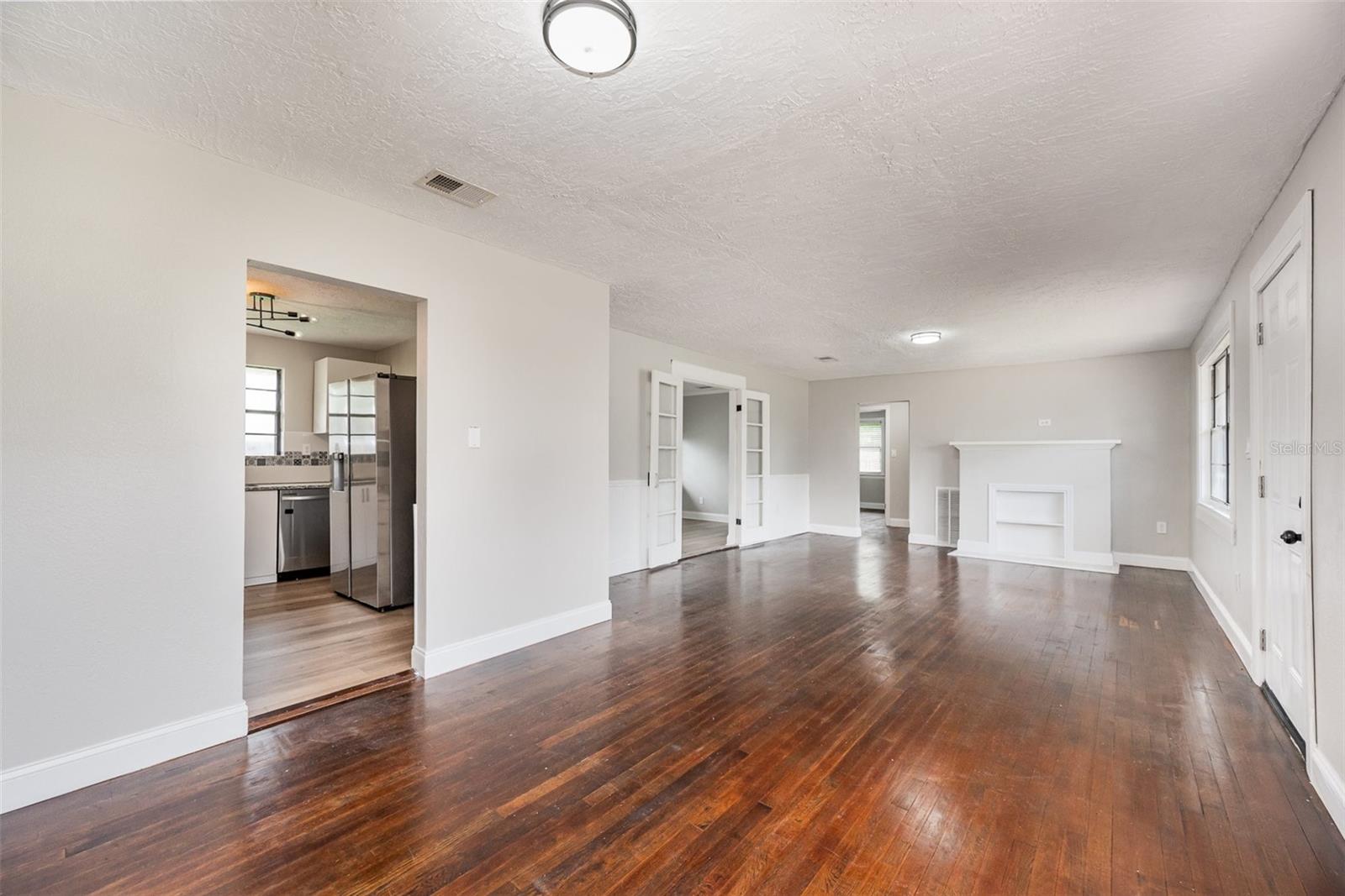 Image 6 of 22 For 129 Alhambra Street