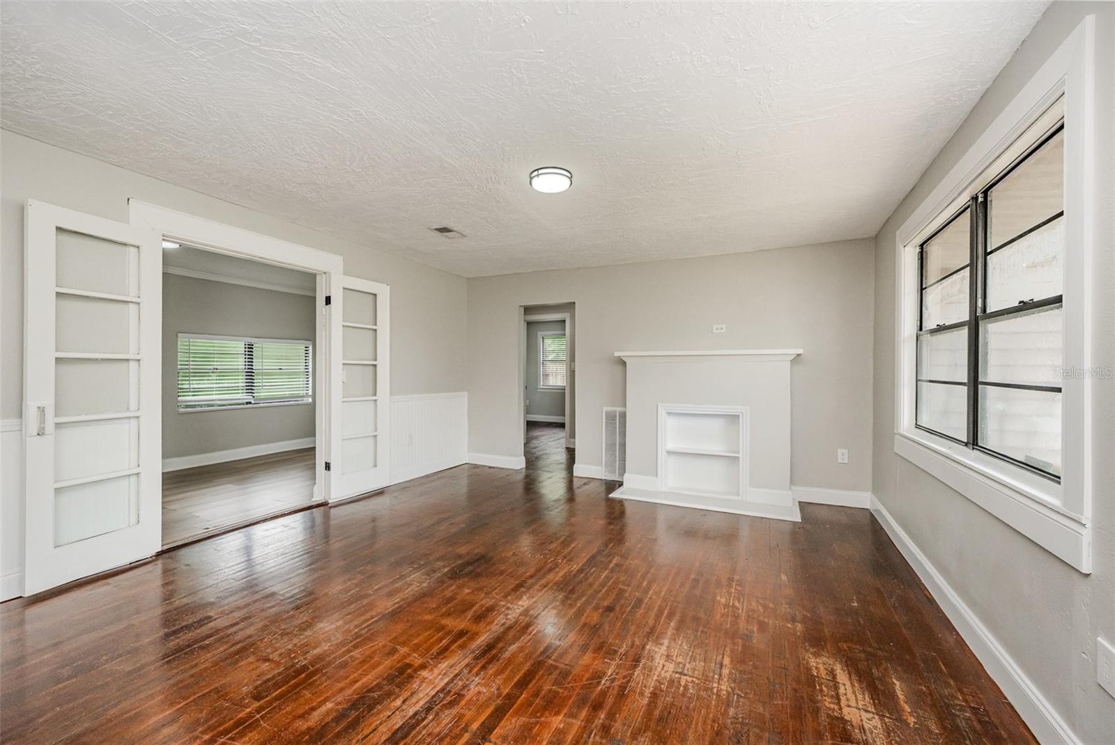 Image 7 of 22 For 129 Alhambra Street