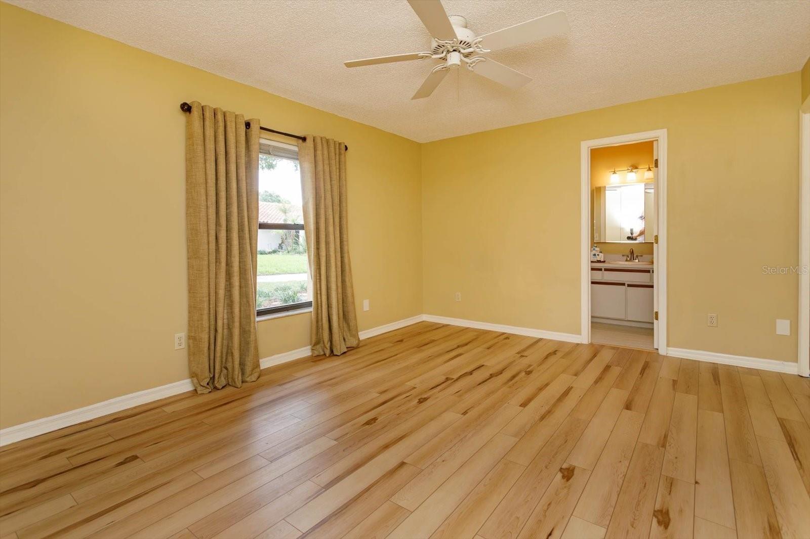 Image 20 of 34 For 8143 Terragona Ct