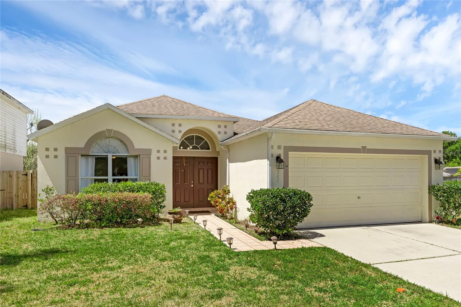 Details for 342 Pleasant Gardens Drive, APOPKA, FL 32703