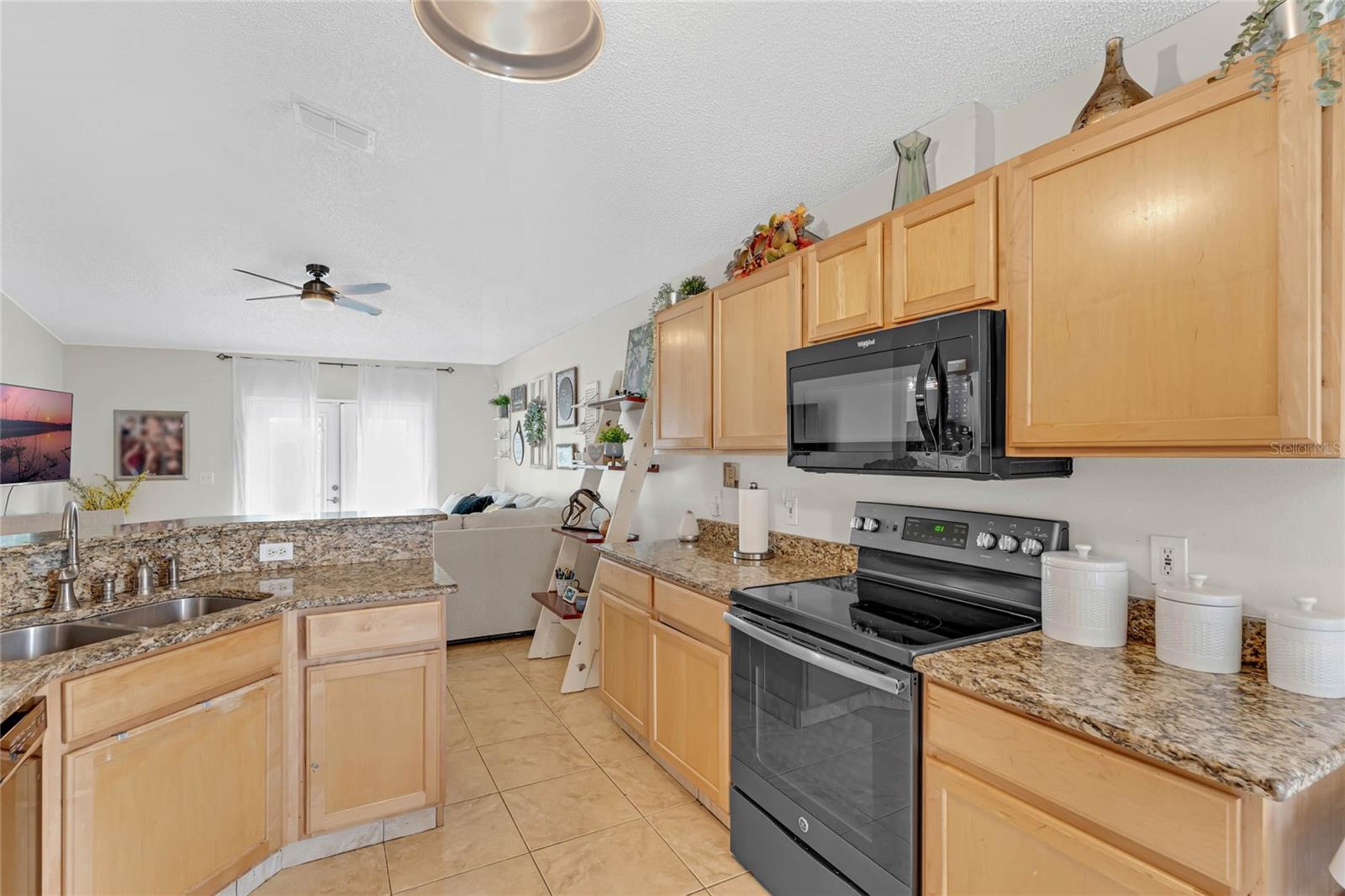 Image 10 of 21 For 342 Pleasant Gardens Drive