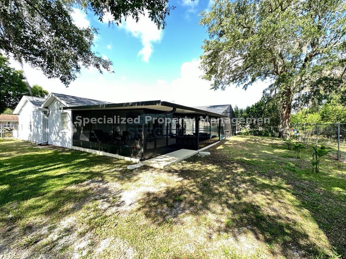 Image 20 of 27 For 7011 Archwood Drive
