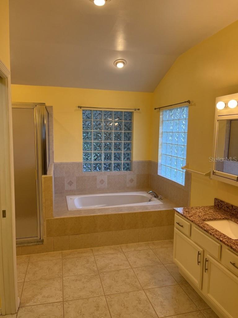Image 5 of 8 For 7011 Archwood Drive