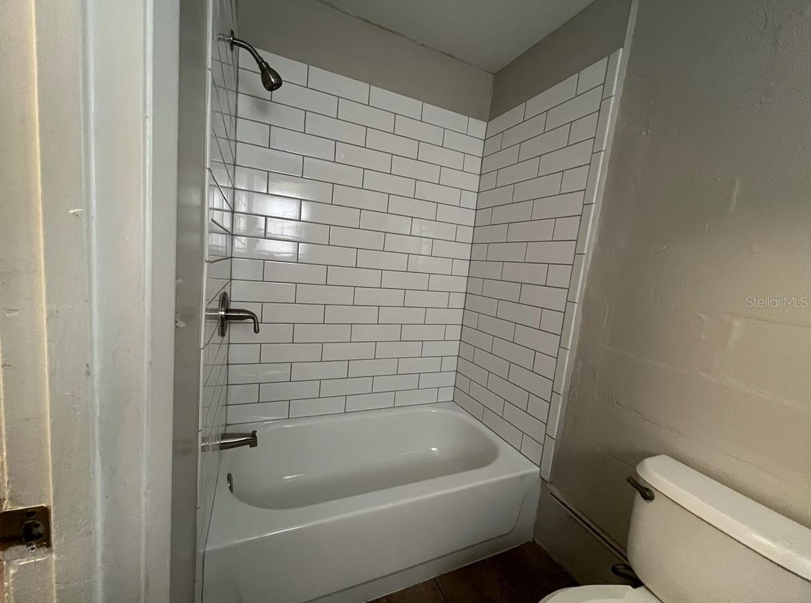 Image 11 of 11 For 817 Florida Avenue