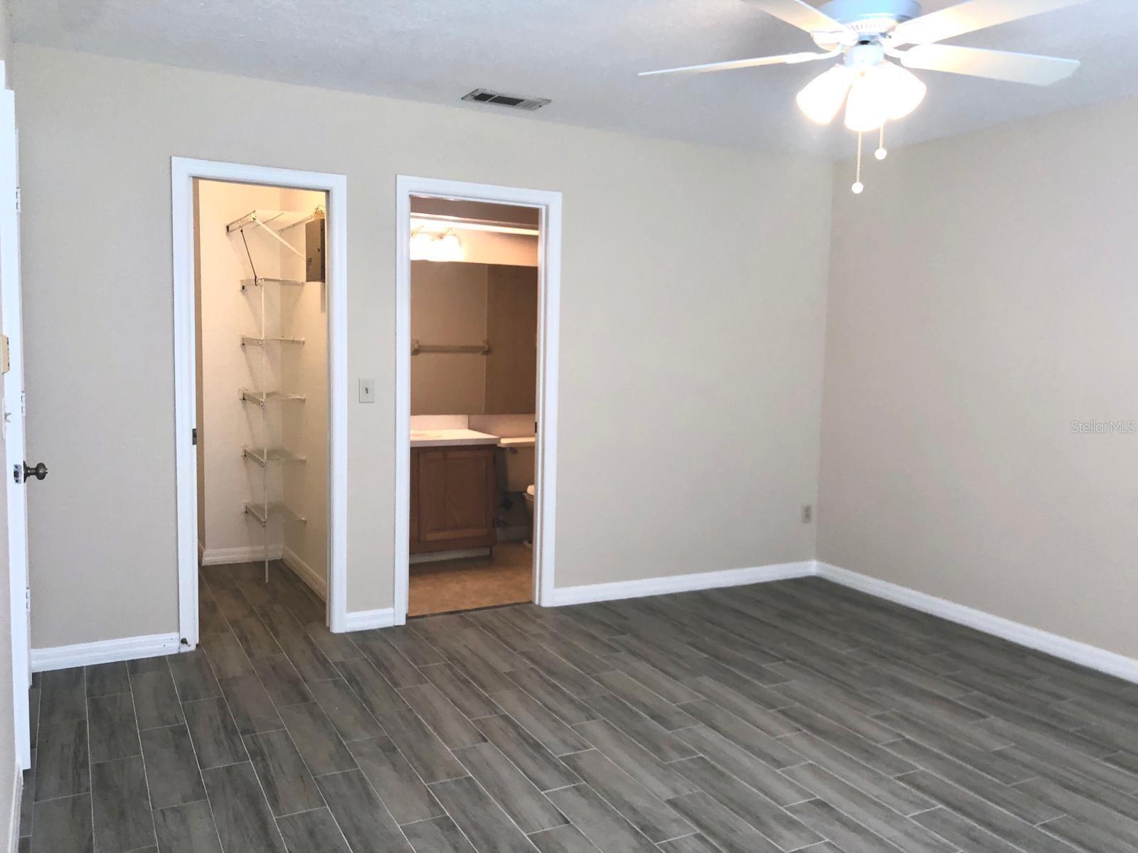 Image 15 of 39 For 8522 Sparrowhawk Court