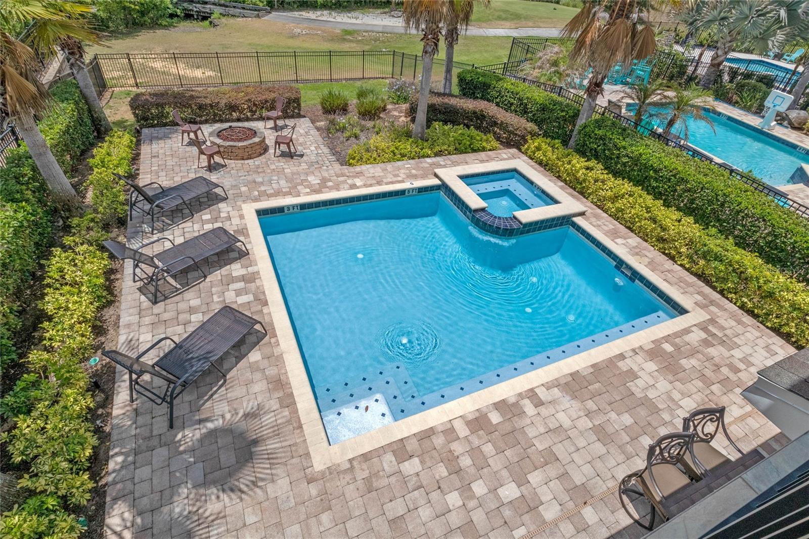 Image 21 of 41 For 796 Desert Mountain Court