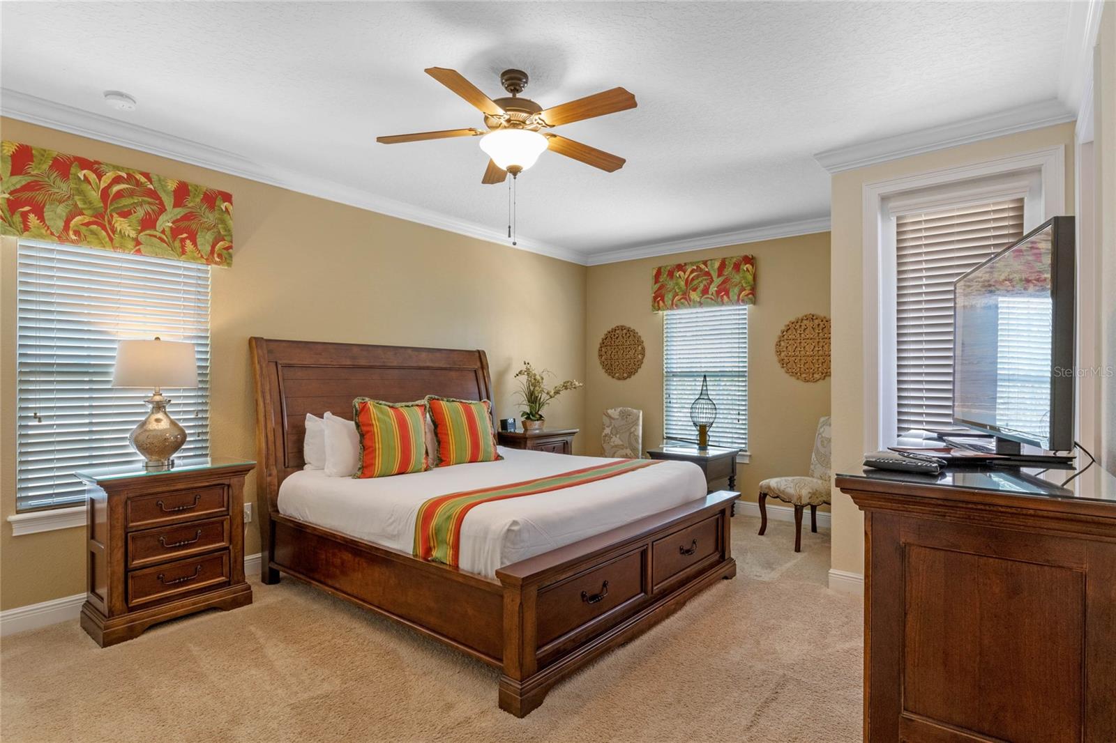 Image 25 of 41 For 796 Desert Mountain Court