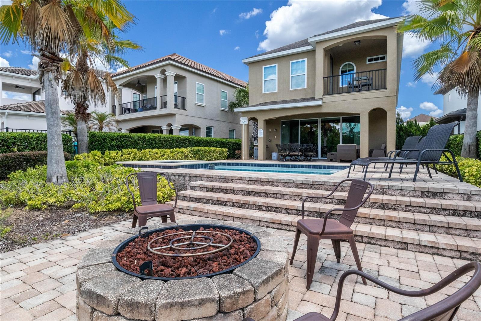 Image 4 of 41 For 796 Desert Mountain Court