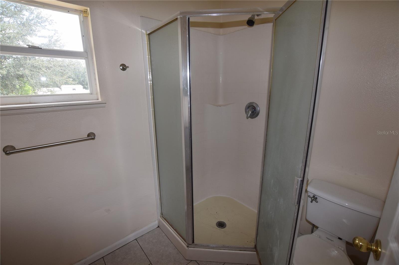 Image 13 of 19 For 1060 Dudley Drive