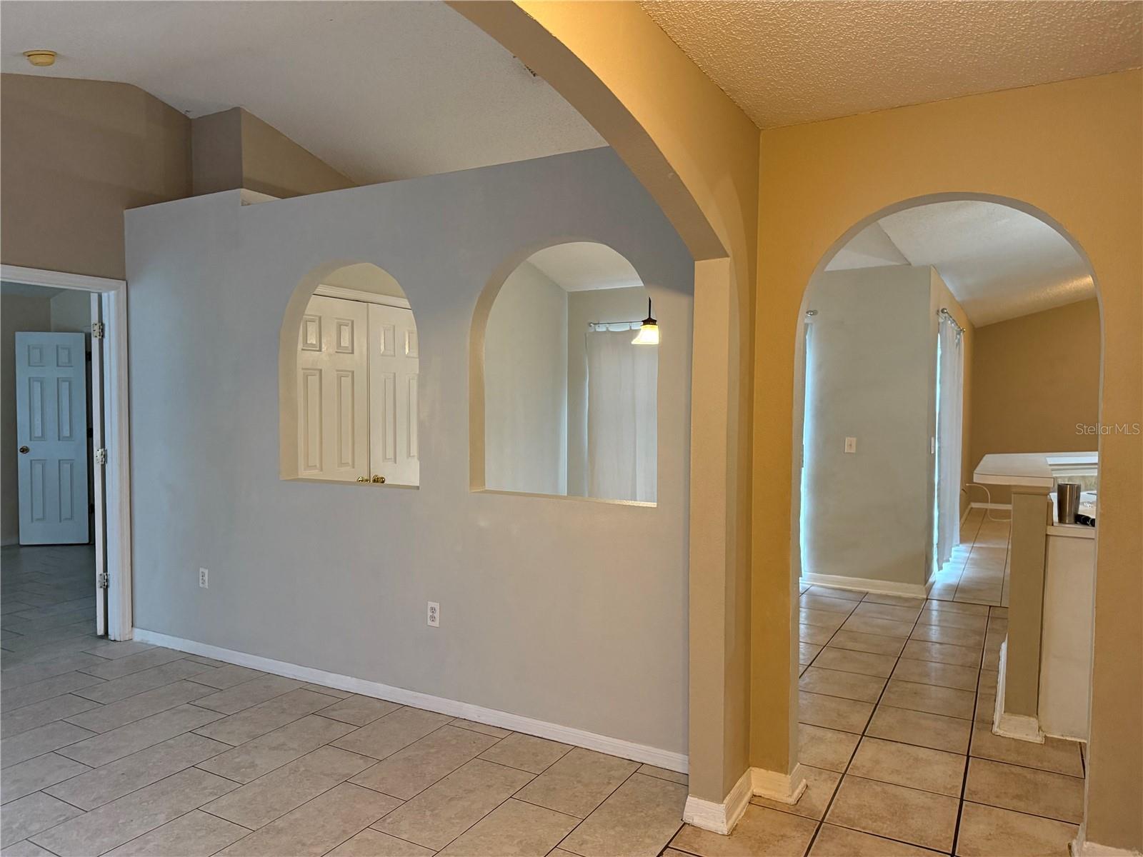 Image 16 of 19 For 1060 Dudley Drive