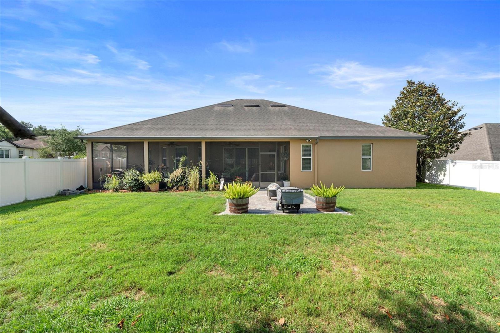 Image 34 of 39 For 3551 Statham Drive