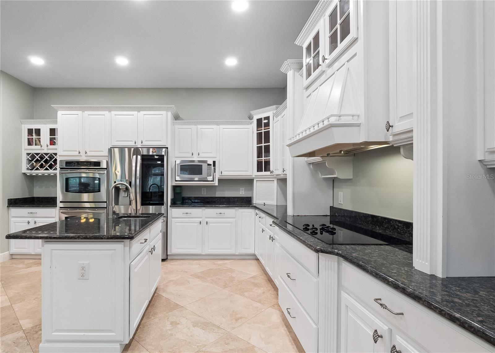 Image 20 of 67 For 8531 Cypress Hollow Court