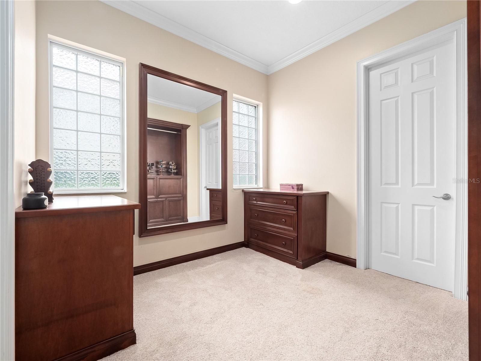 Image 33 of 67 For 8531 Cypress Hollow Court