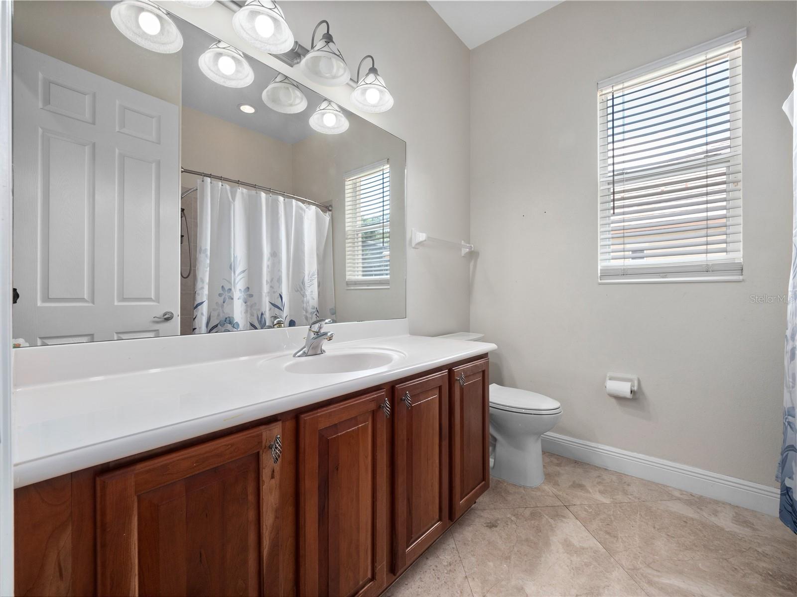 Image 38 of 67 For 8531 Cypress Hollow Court
