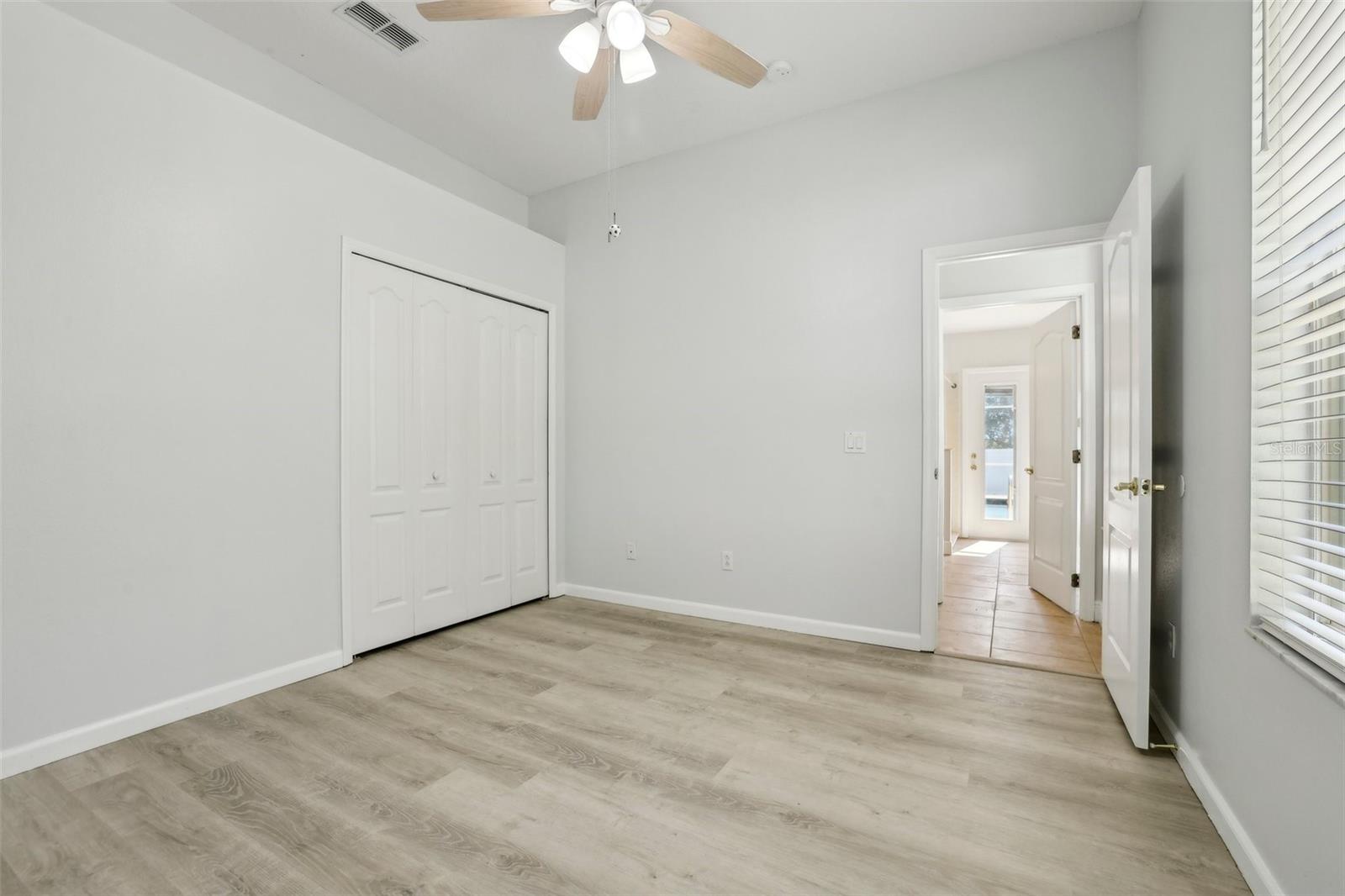 Image 19 of 31 For 604 Cheviot Court