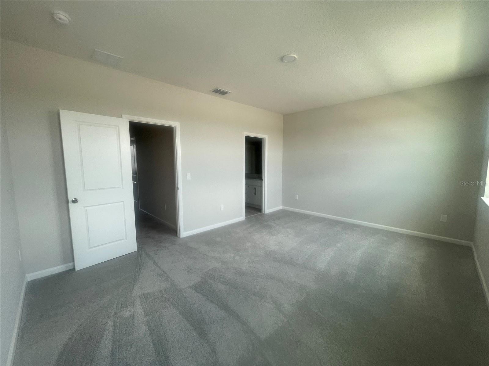 Image 15 of 32 For 1411 Mount Royal Drive