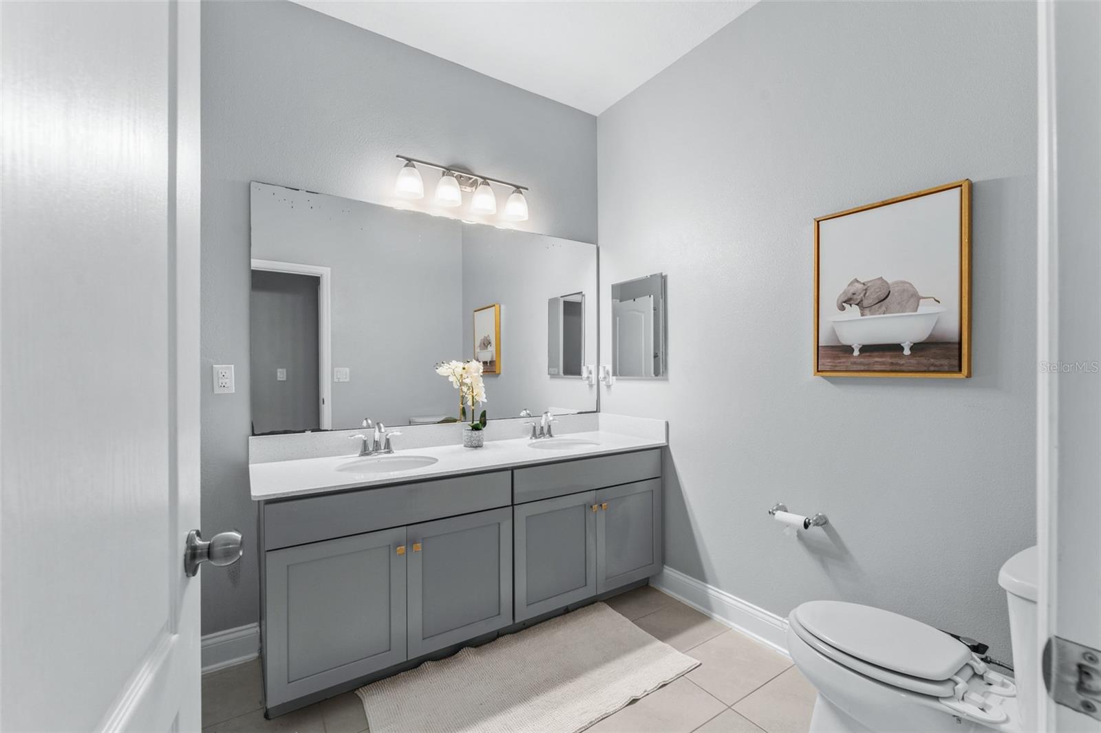 Image 34 of 61 For 13227 Spring Grove Way