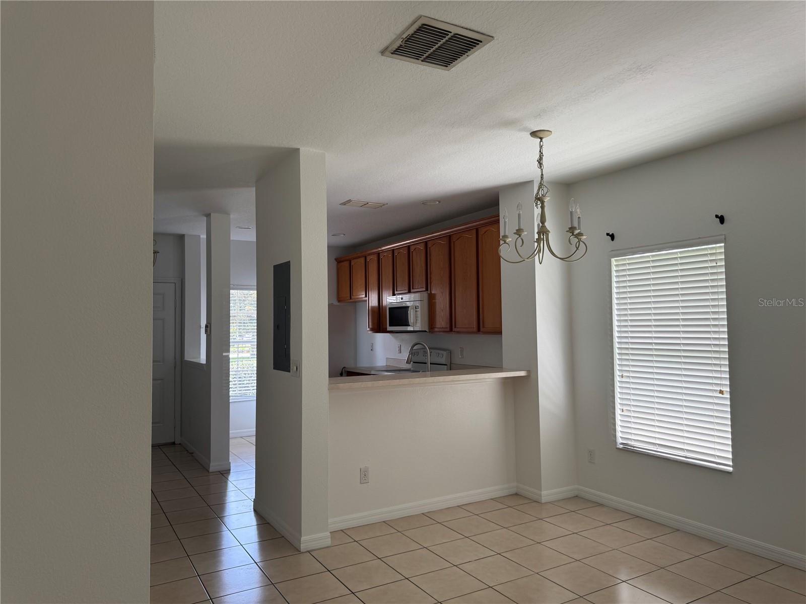 Image 10 of 14 For 9362 Flowering Cottonwood Road 16
