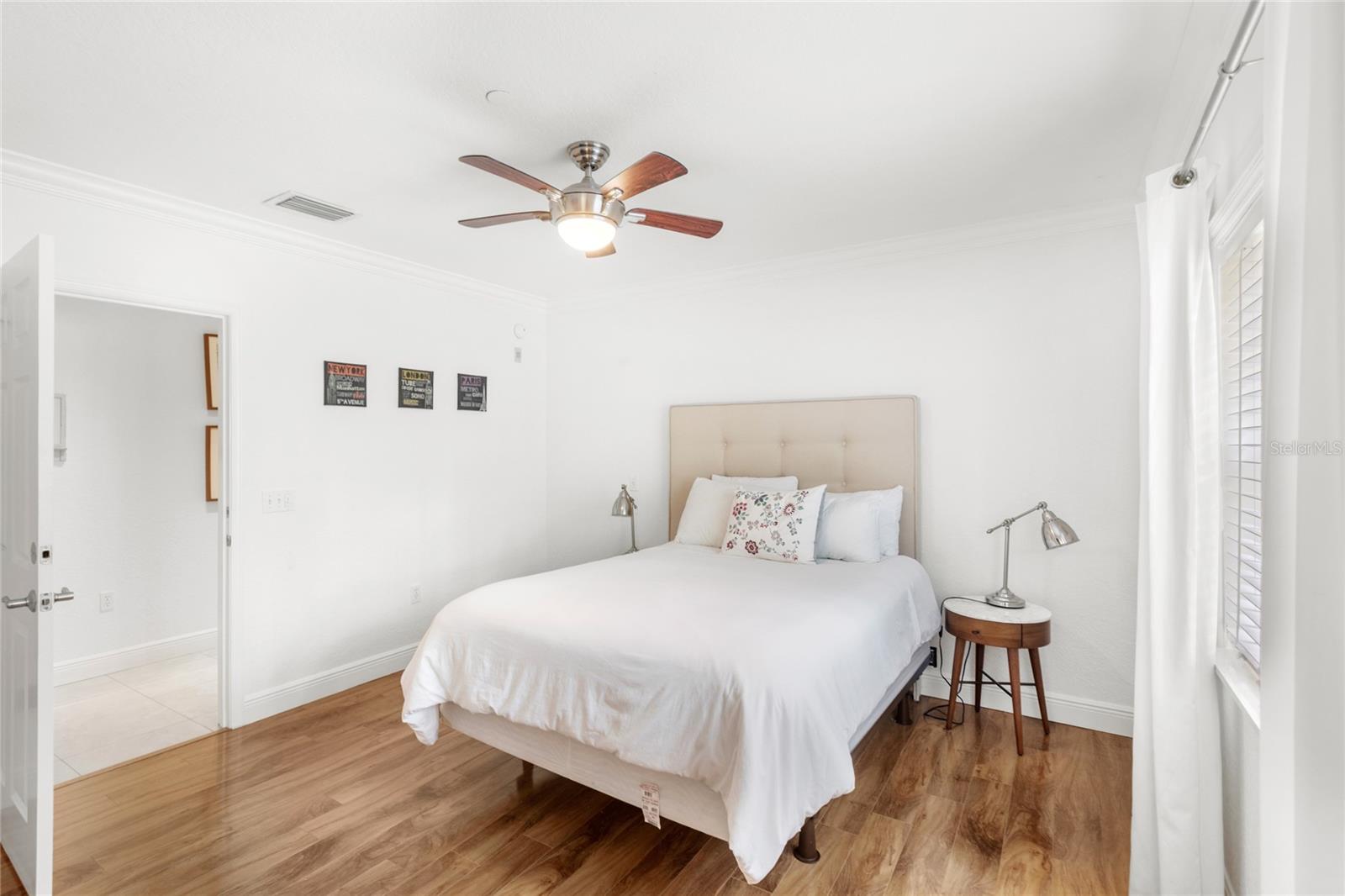 Image 18 of 36 For 7650 Whisper Way 104