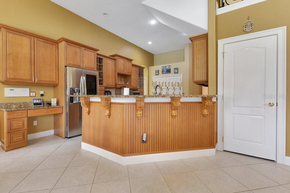 Image 16 of 62 For 283 Lakay Place