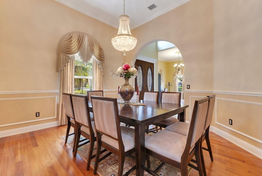 Image 20 of 62 For 283 Lakay Place