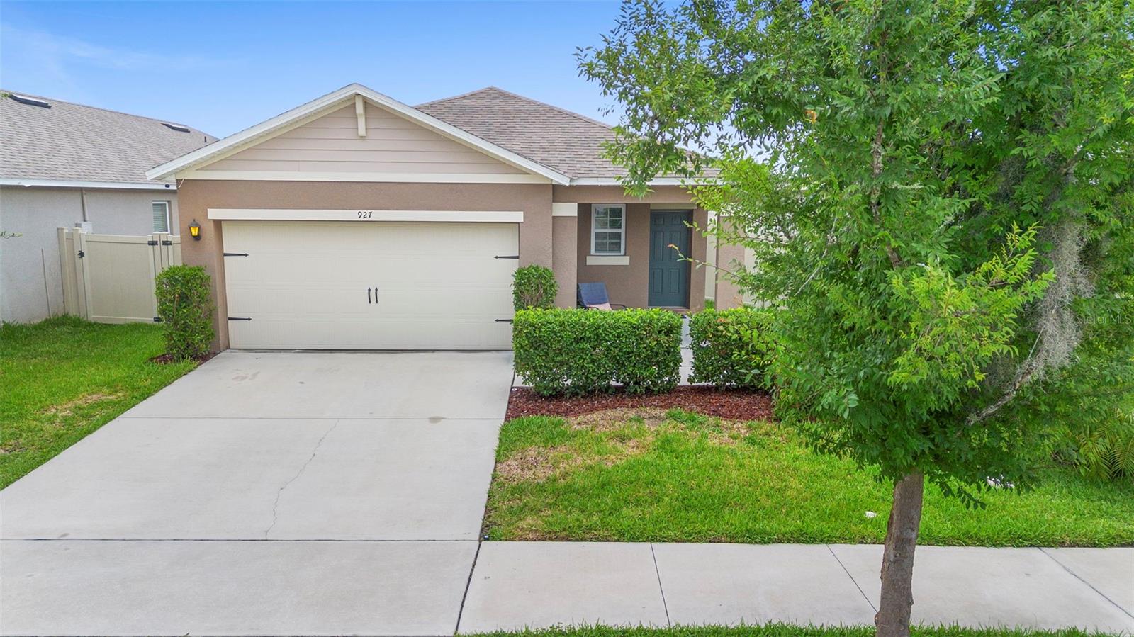 Image 41 of 43 For 927 Denali Dr