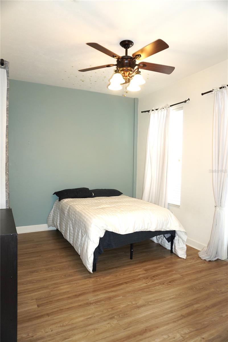 Image 15 of 45 For 1320 3rd Avenue 238