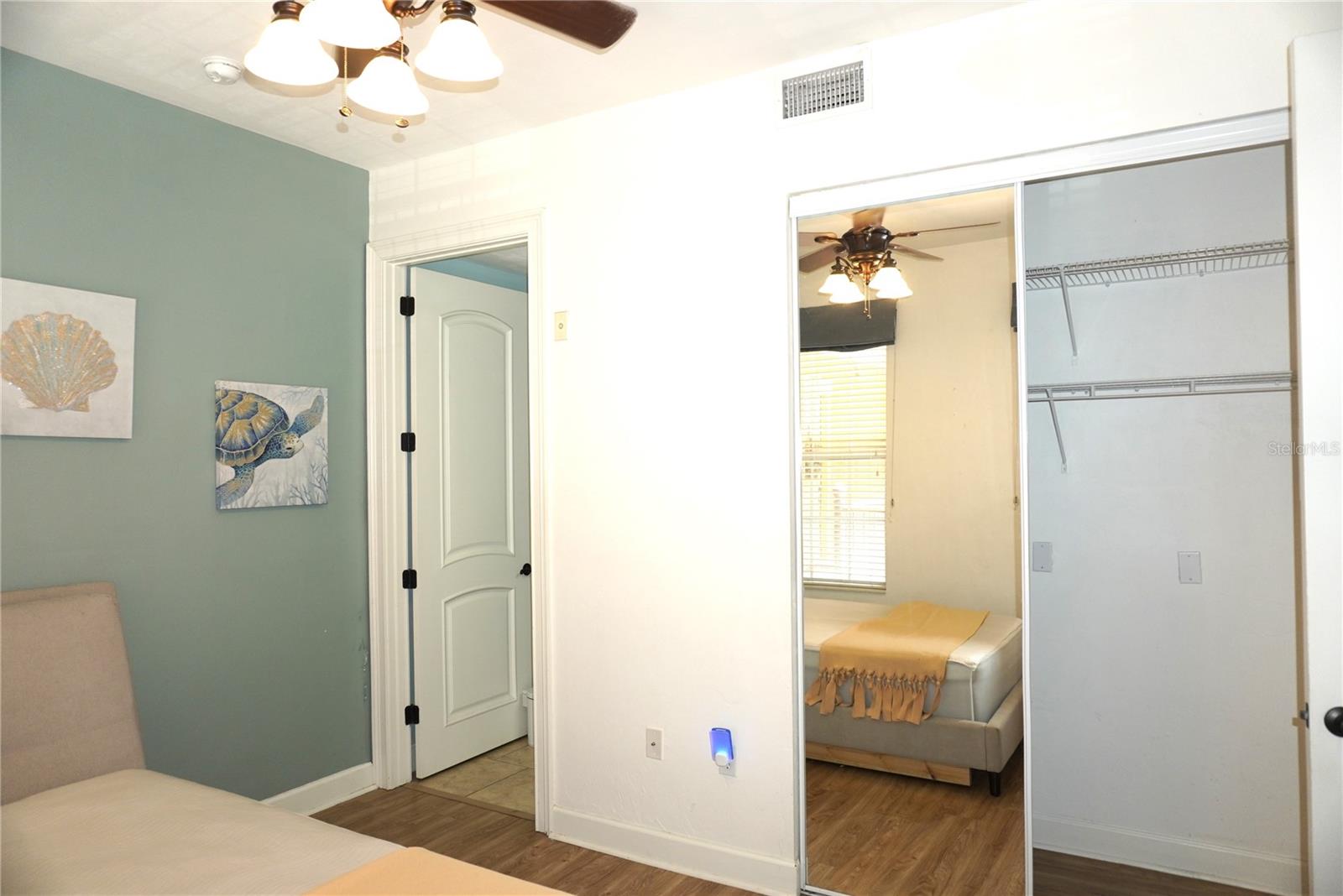 Image 23 of 45 For 1320 3rd Avenue 238