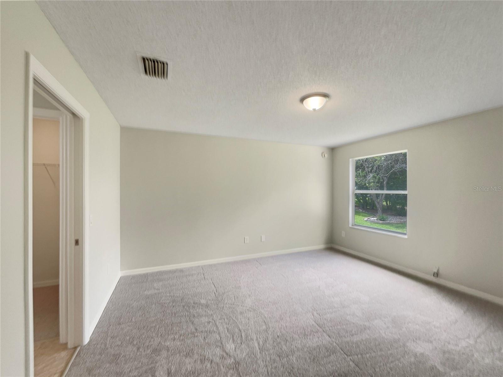 Image 13 of 24 For 9514 168th Maplesong Lane