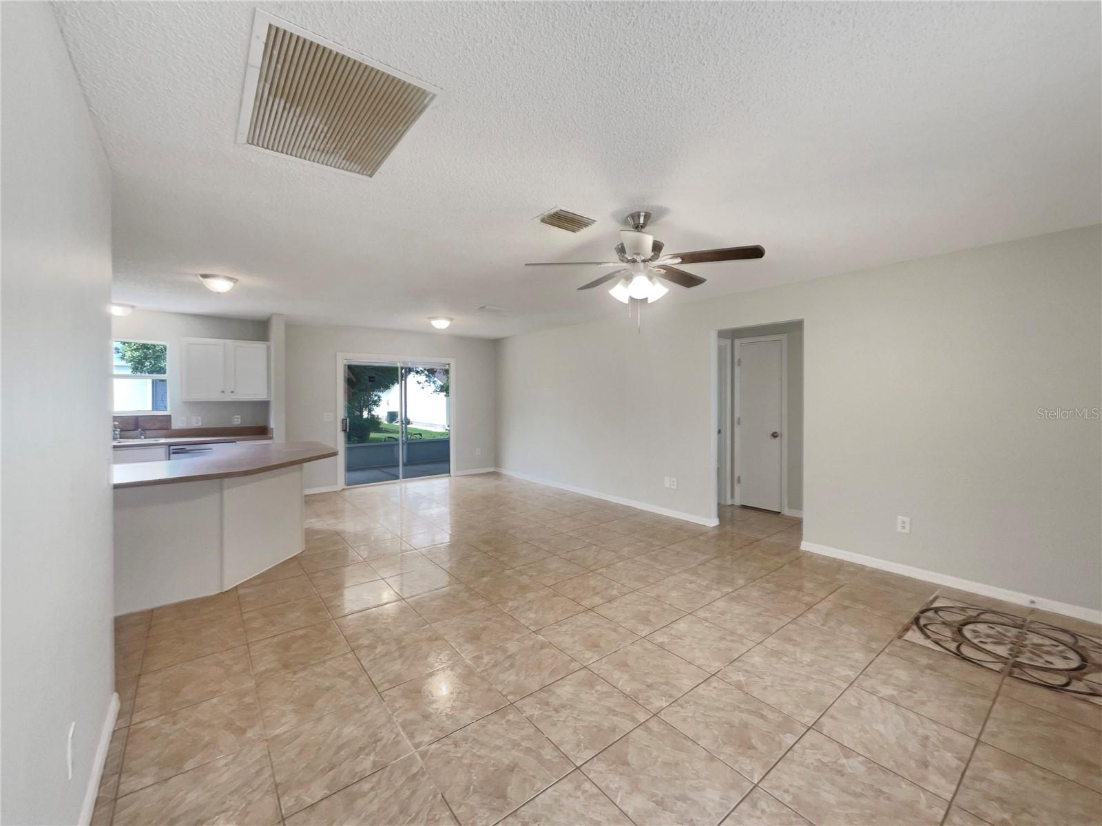 Image 6 of 24 For 9514 168th Maplesong Lane