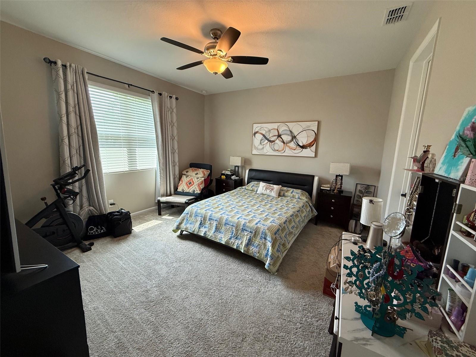 Image 5 of 21 For 10073 Spring Lake Drive