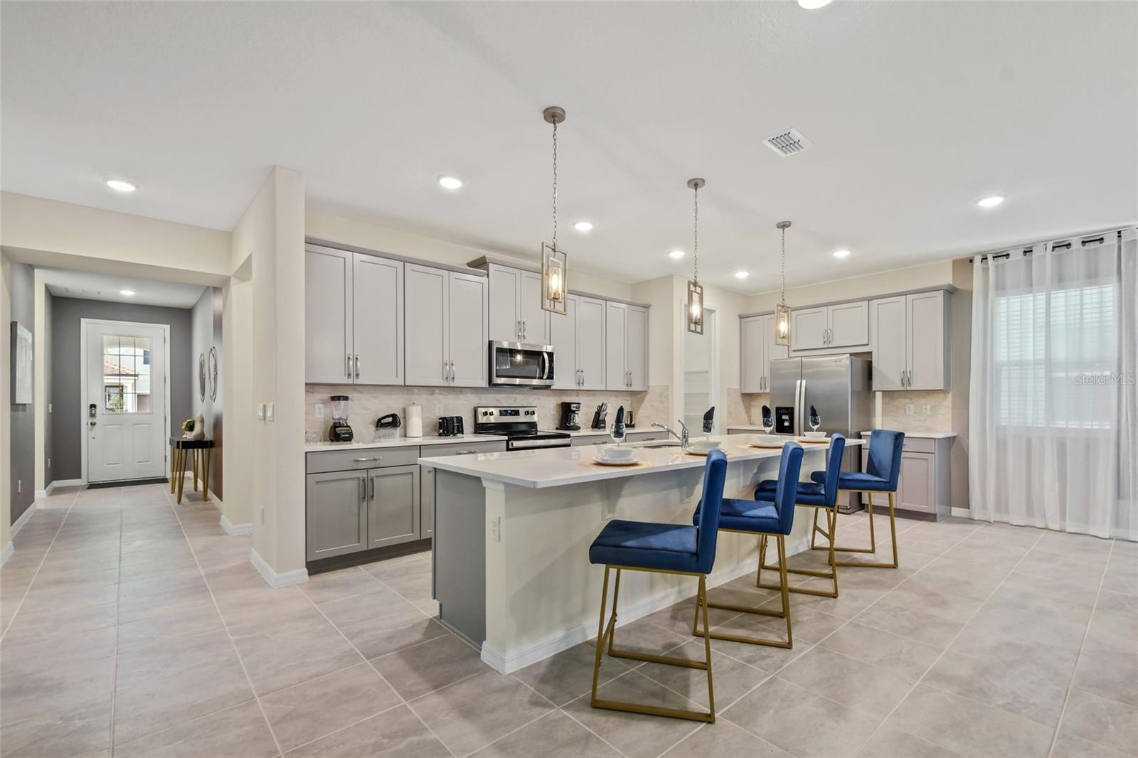 Image 12 of 66 For 8928 Coconut Breeze Drive