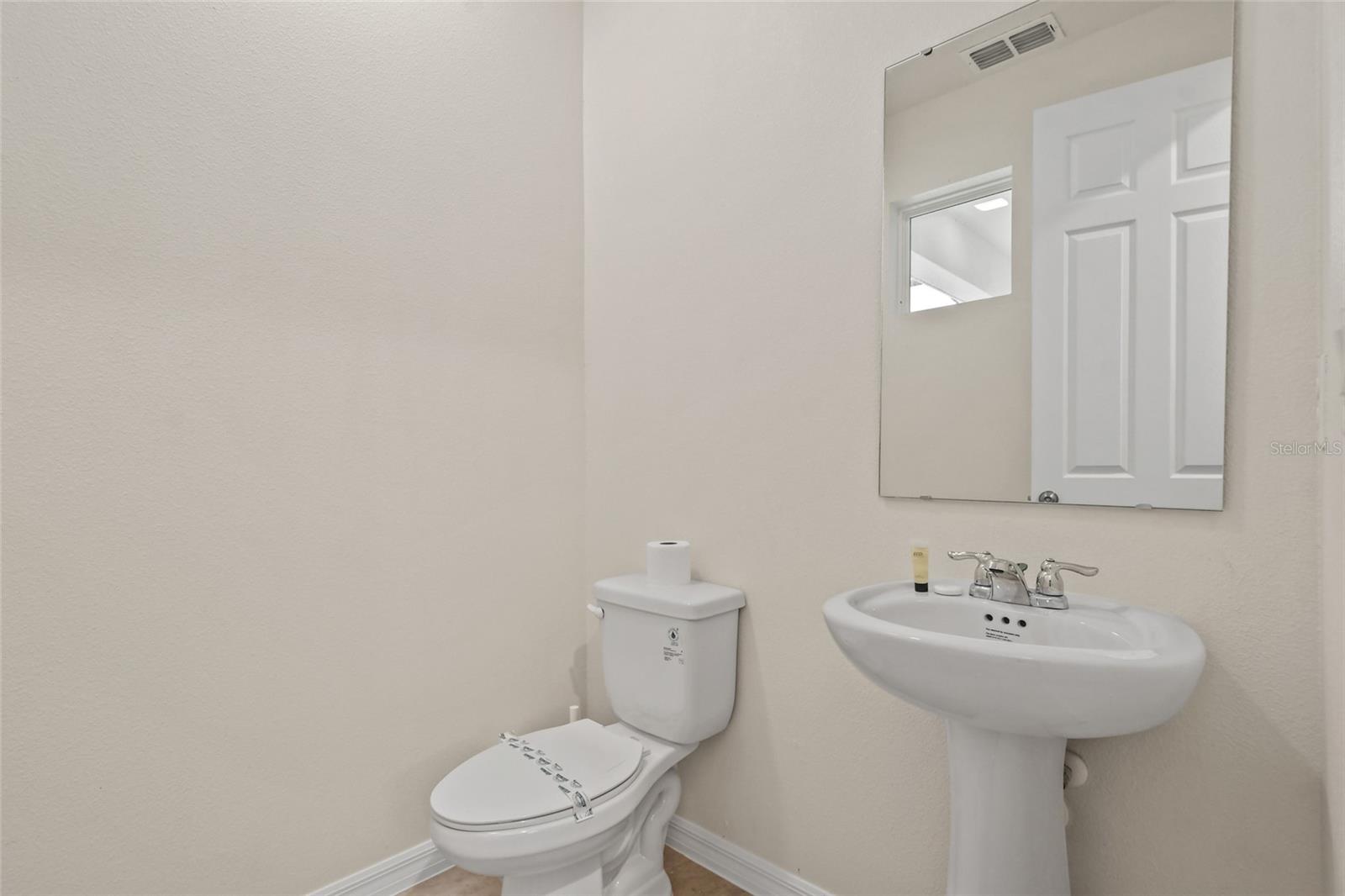 Image 56 of 66 For 8928 Coconut Breeze Drive
