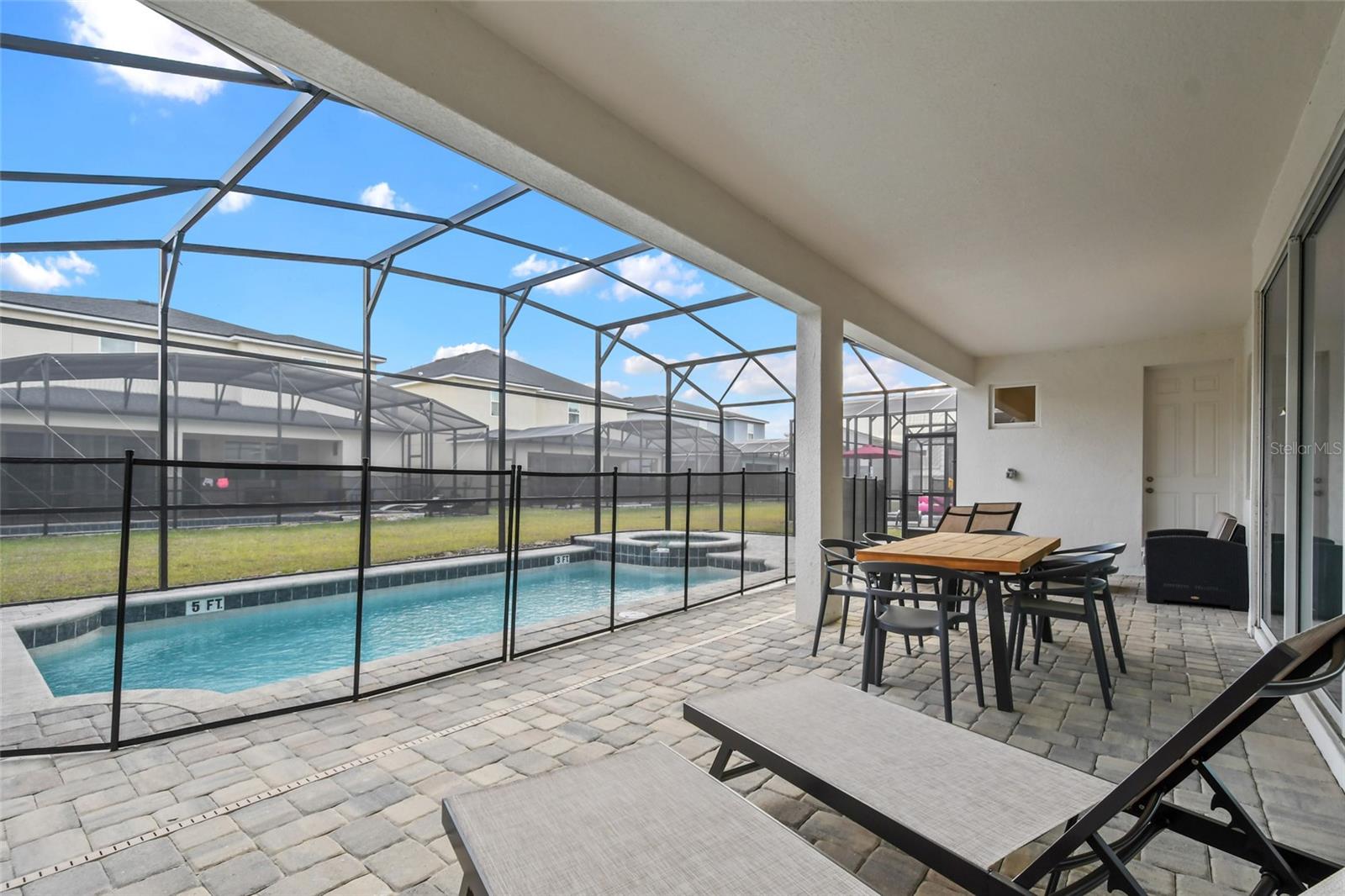 Image 62 of 66 For 8928 Coconut Breeze Drive