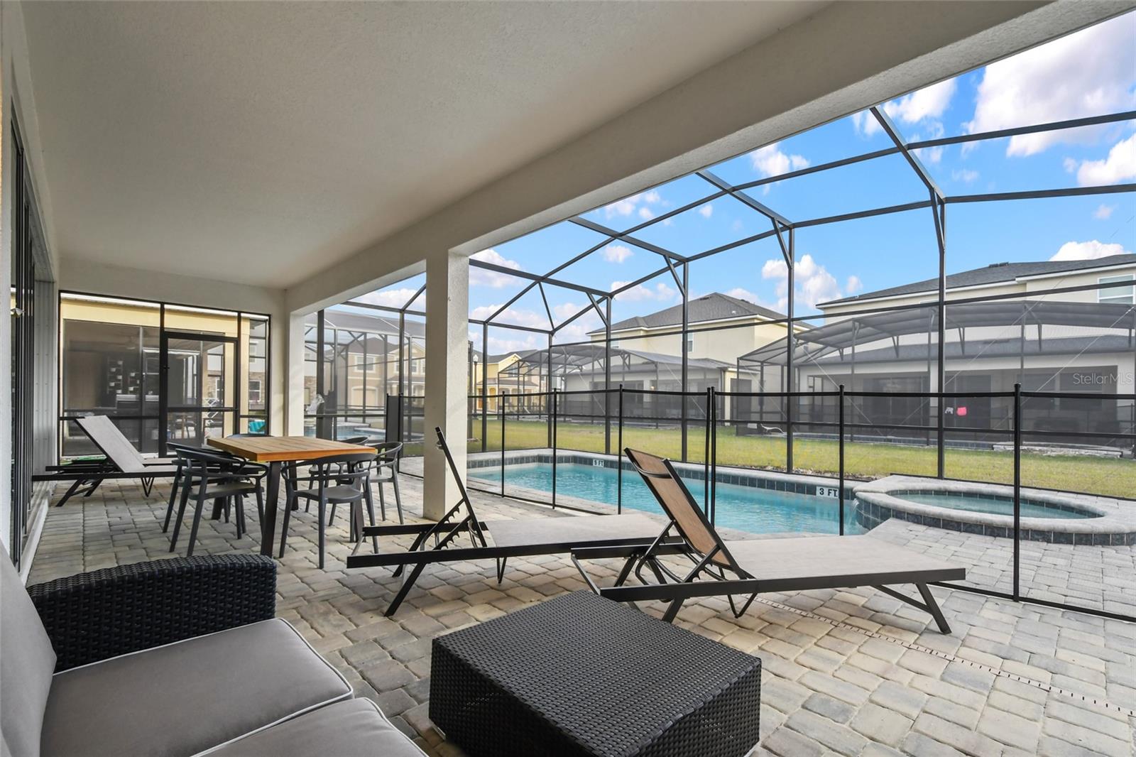 Image 64 of 66 For 8928 Coconut Breeze Drive