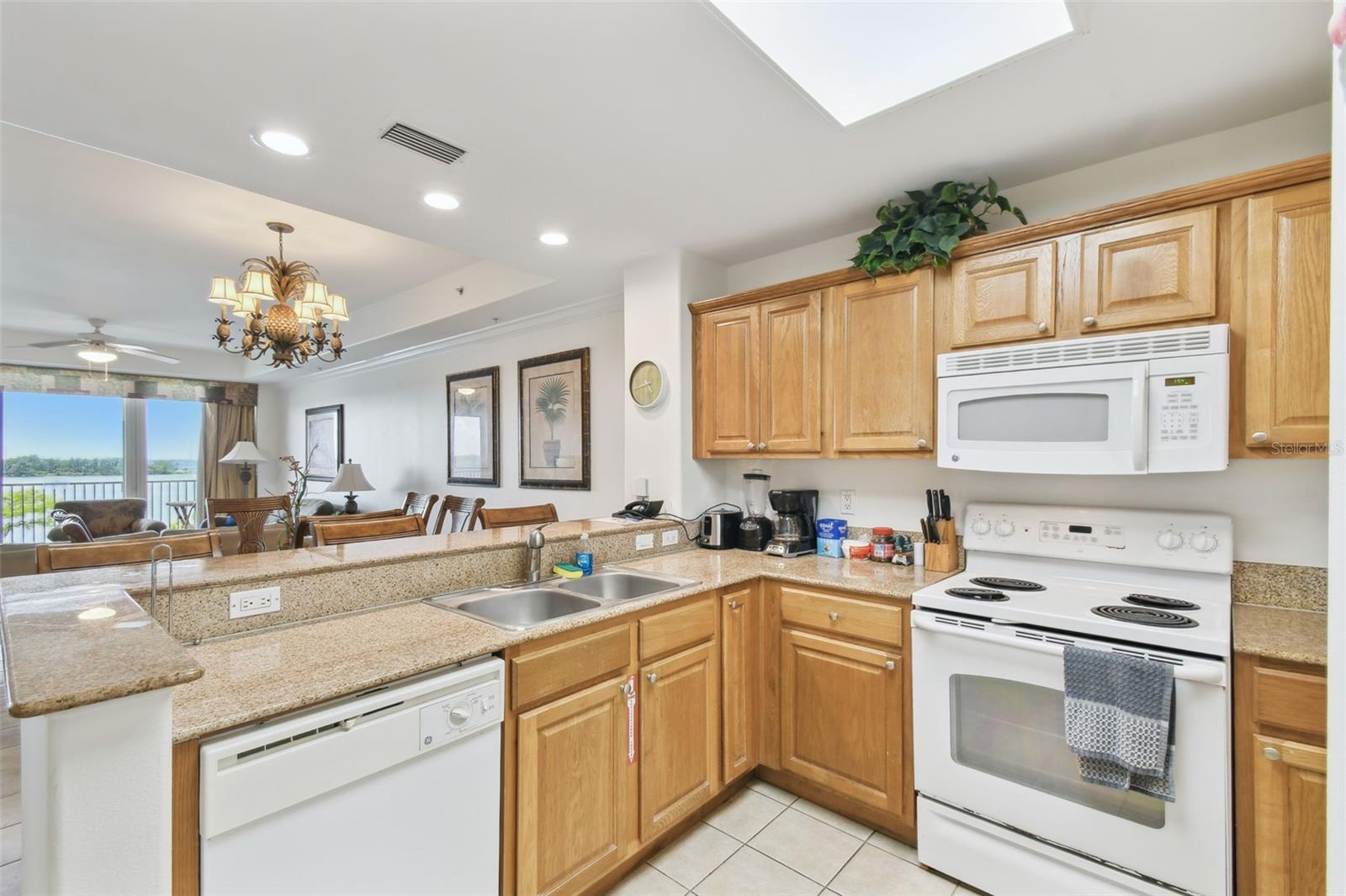 Image 22 of 57 For 13427 Blue Heron Beach Dr  404