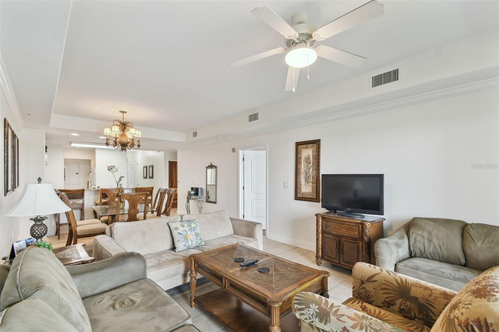 Image 32 of 57 For 13427 Blue Heron Beach Dr  404