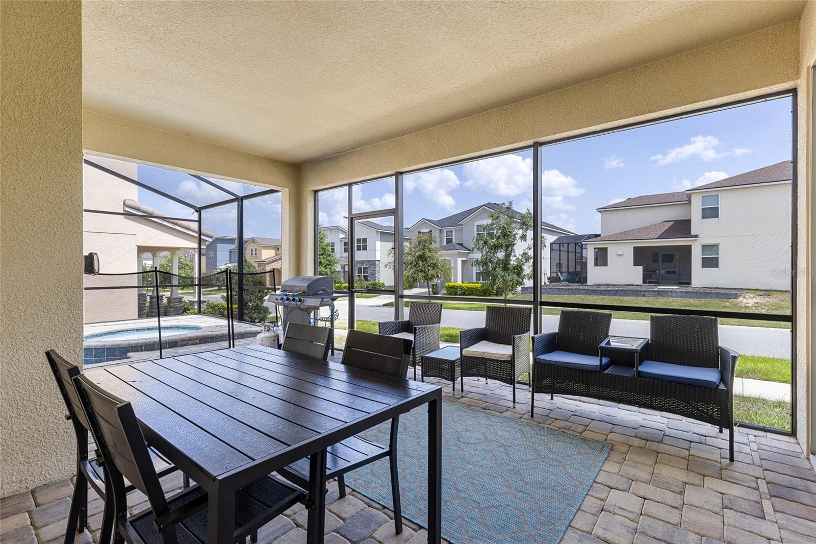 Image 34 of 62 For 1809 Tropical Palms Circle