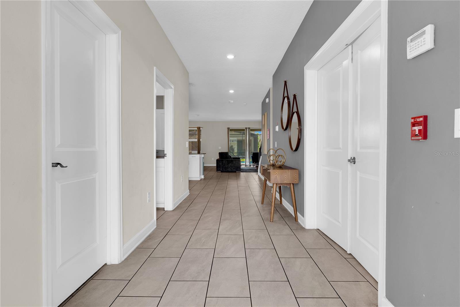 Image 6 of 98 For 4530 Narrative Lane