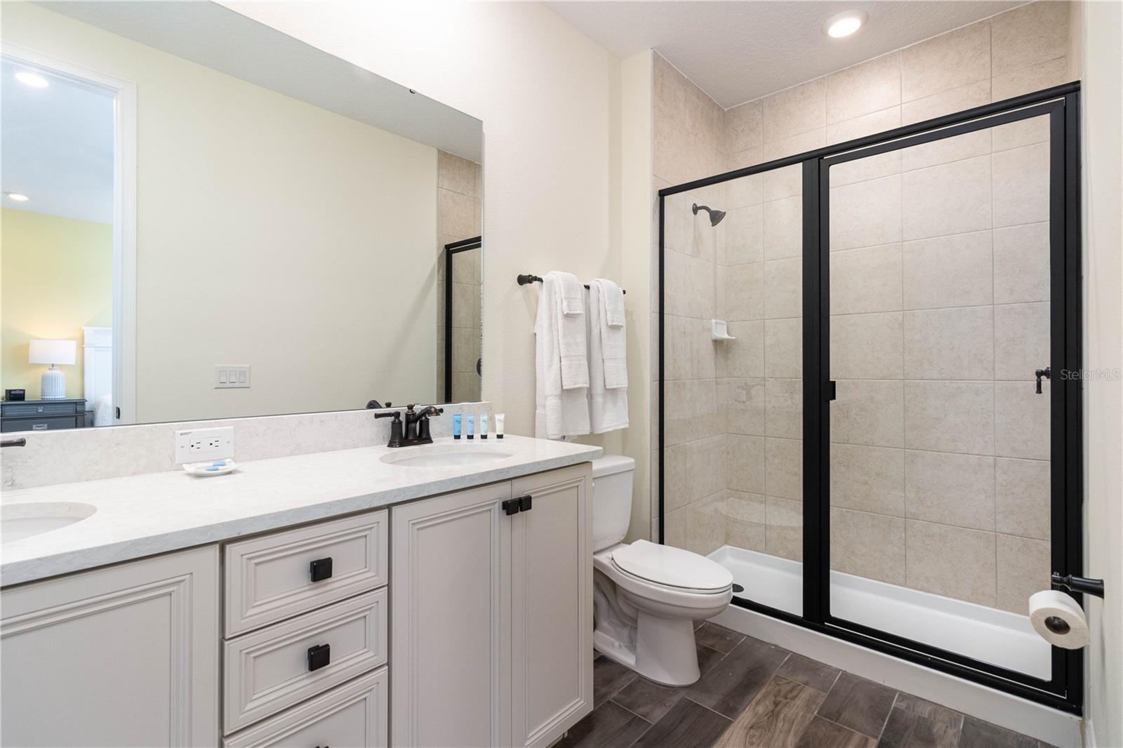 Image 11 of 36 For 2923 Castaway Lane