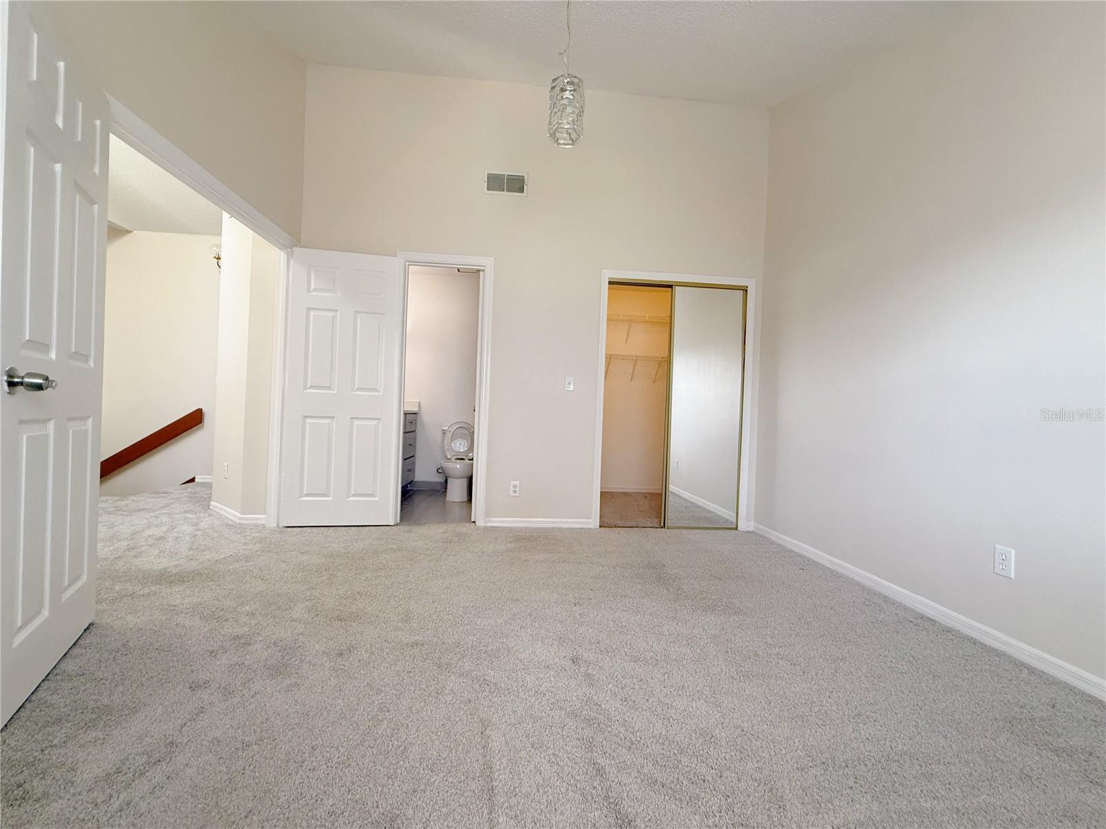 Image 16 of 17 For 947 Bird Bay Court 205