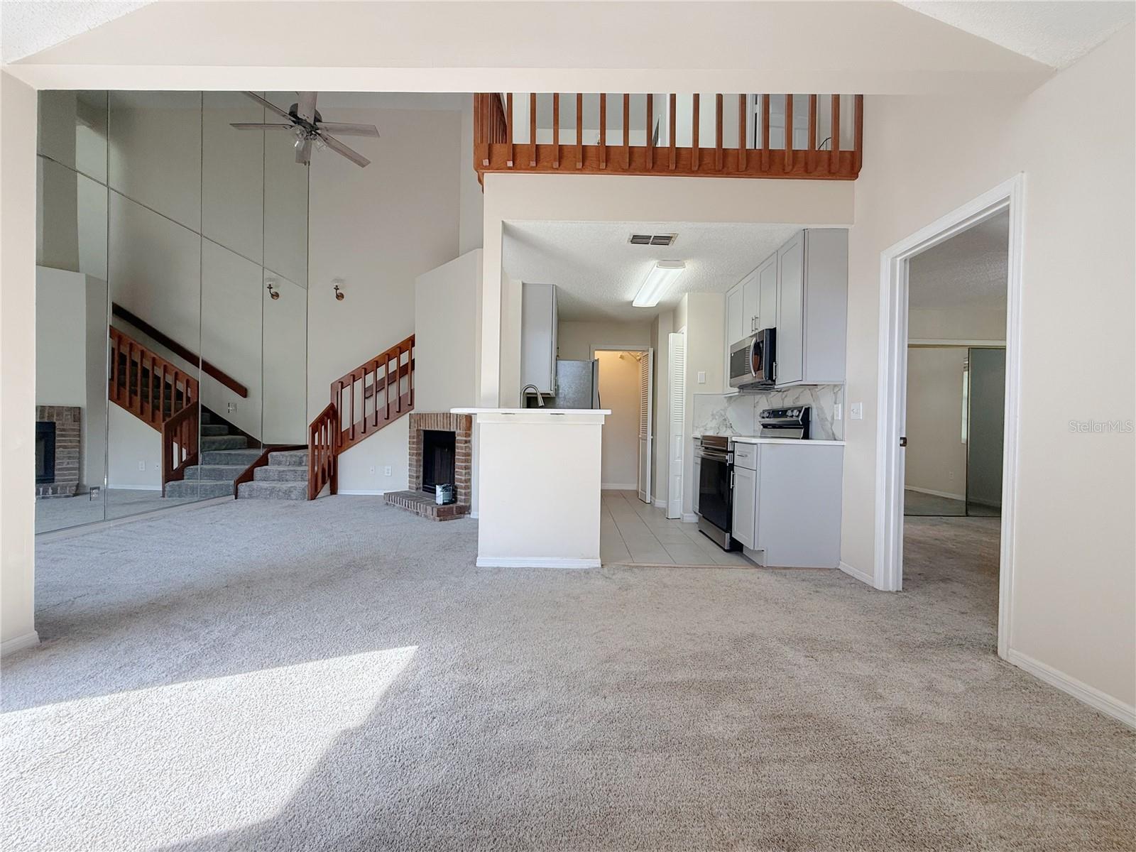 Image 2 of 17 For 947 Bird Bay Court 205