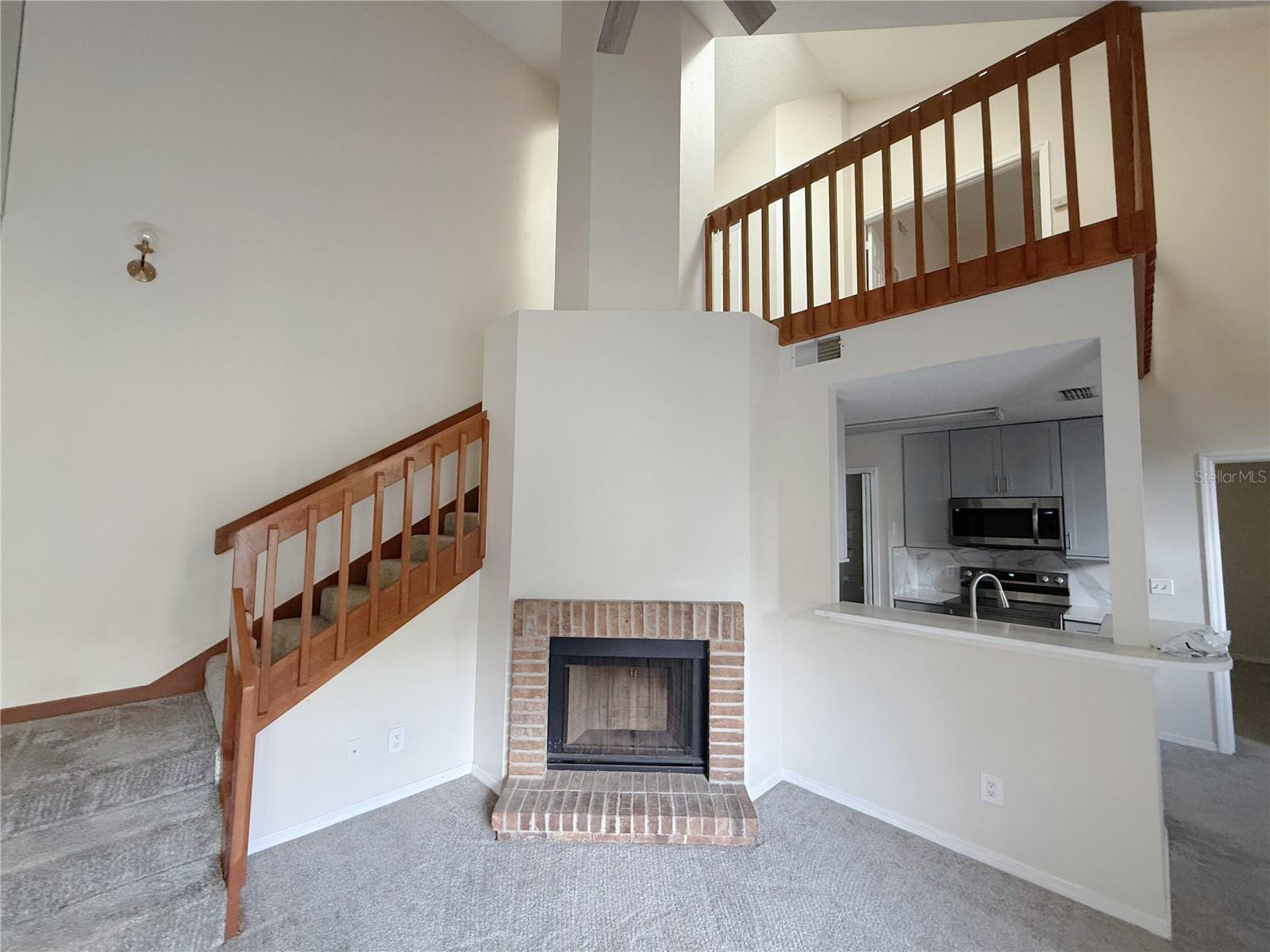 Image 5 of 17 For 947 Bird Bay Court 205