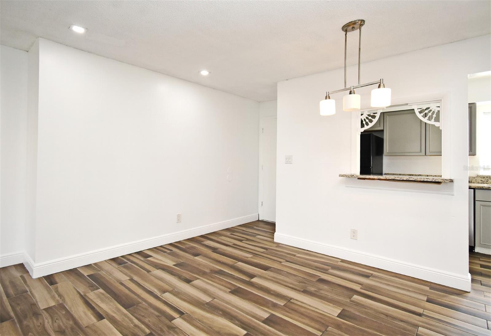 Image 11 of 36 For 3057 Aaron Burr Avenue 1