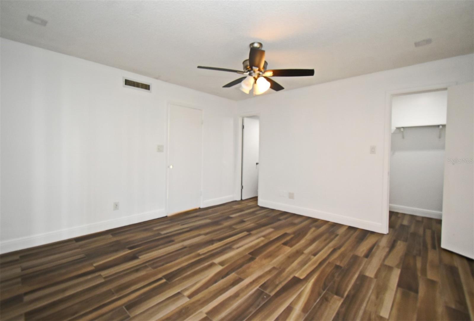 Image 26 of 36 For 3057 Aaron Burr Avenue 1
