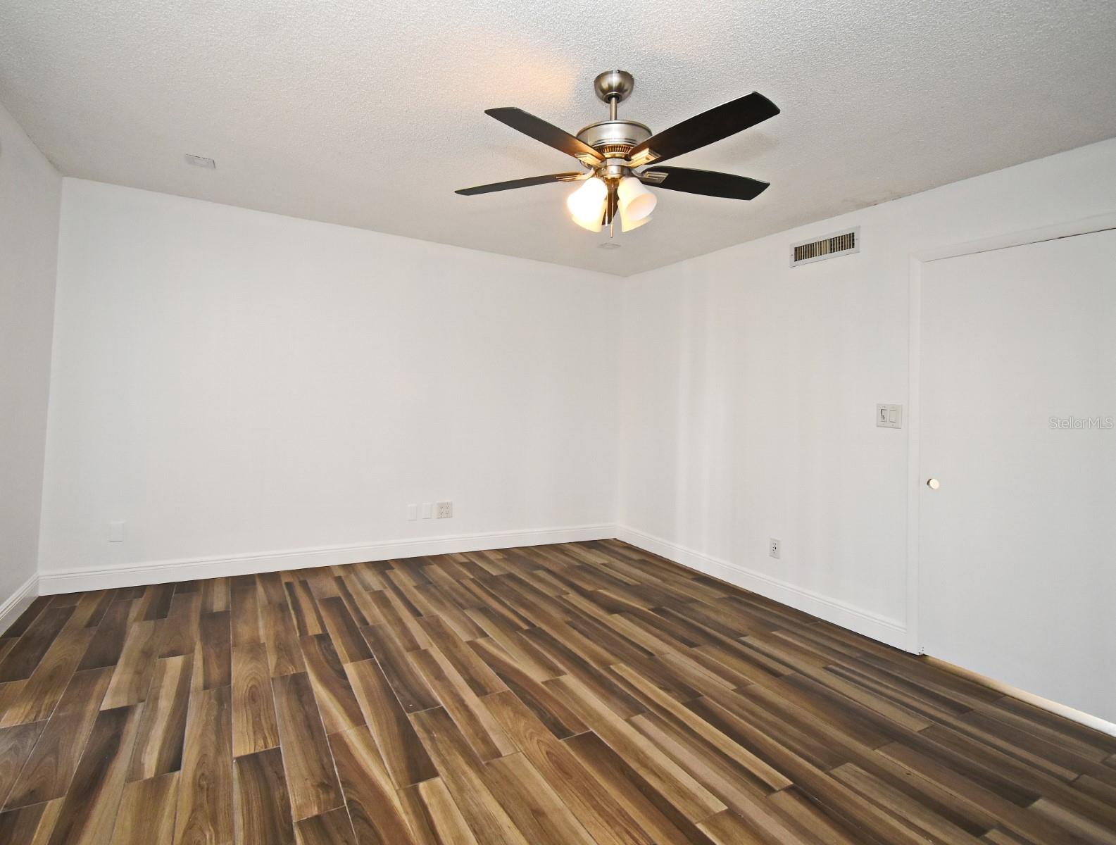Image 27 of 36 For 3057 Aaron Burr Avenue 1